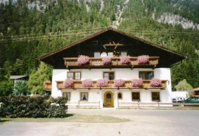 Отель Stöffelhof  Лёйташ